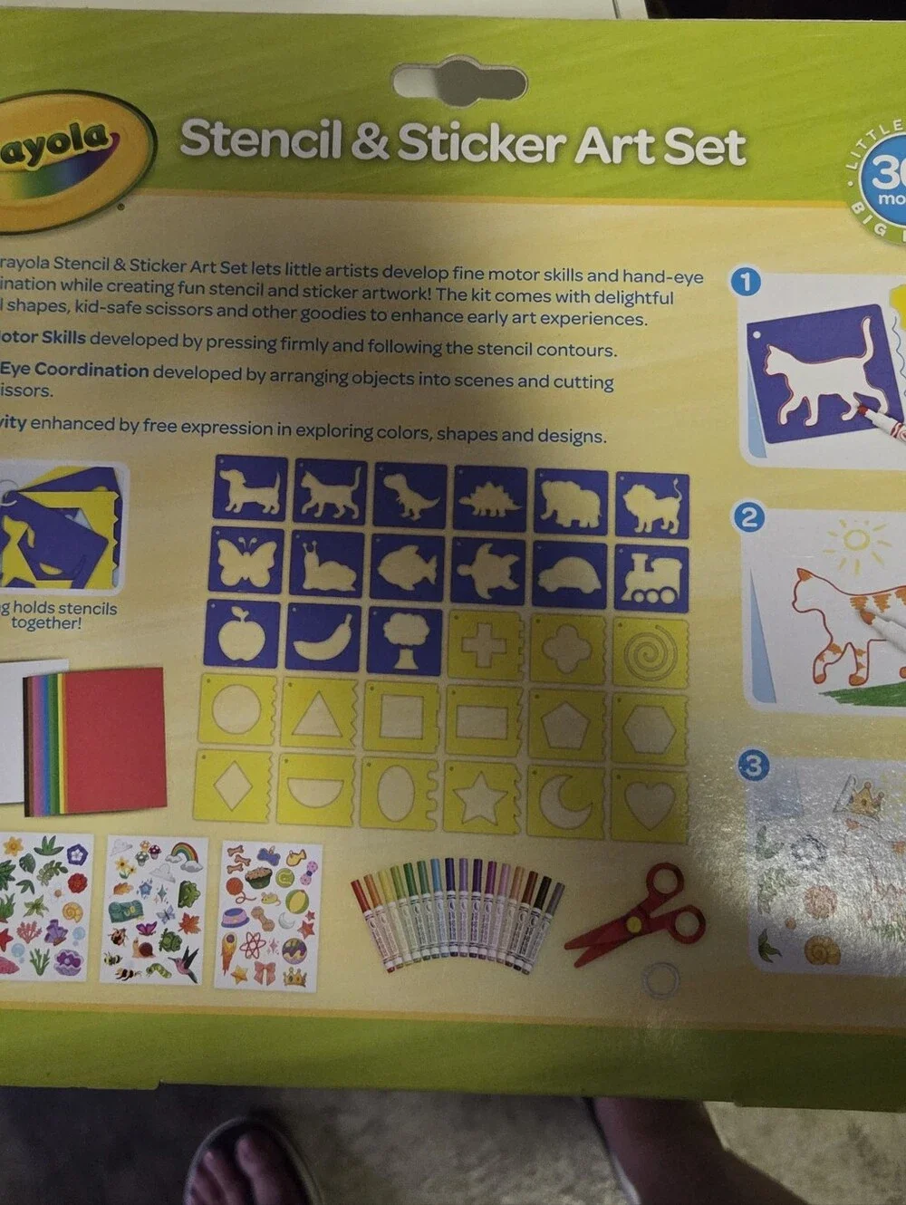 Brand New Crayola Stencil & Sticker Art Set - Yellow, Blue, Green, Purple